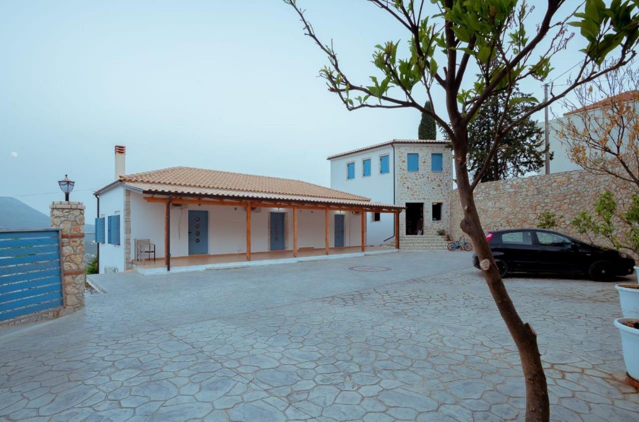 Bed & Breakfast Alex Boutique Himarë