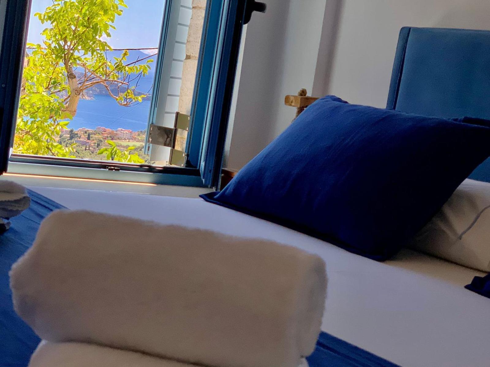 Bed & Breakfast Alex Boutique Himarë